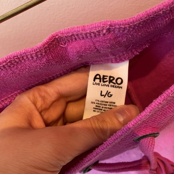 *SOLD ON VINTED* Aeropostale Velour Track Pants - Picture 4 of 5